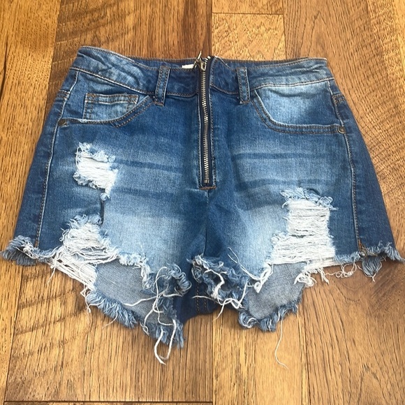 Machine Woman’s Ripped Shorts Size S